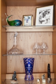David Tod's living room, detail of a shelf in Cellardyke in July 2013.